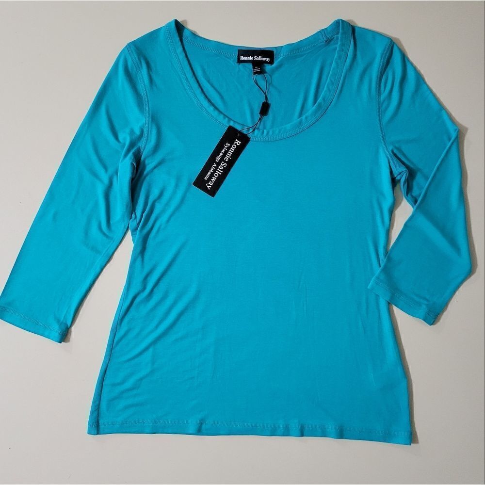 Ronnie Salloway Women's Teal Scoop-neck 3/4 Sleeve Top